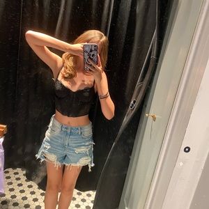 Meet your Posher, Sydney